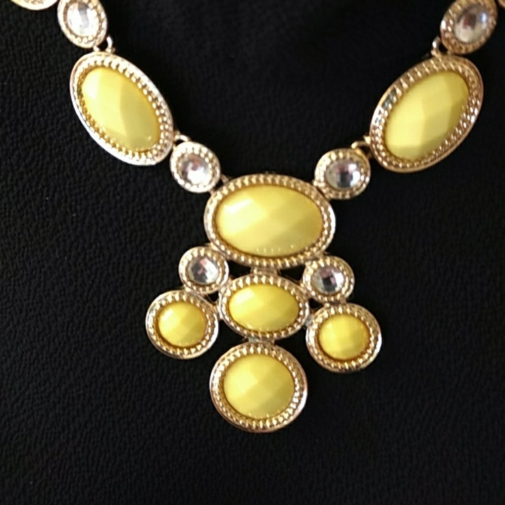 Necklace - Picture 2 of 5